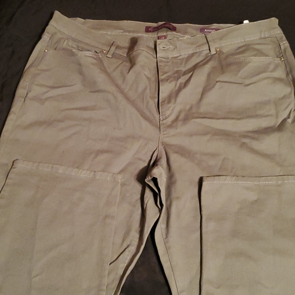 Women Olive Green jeans